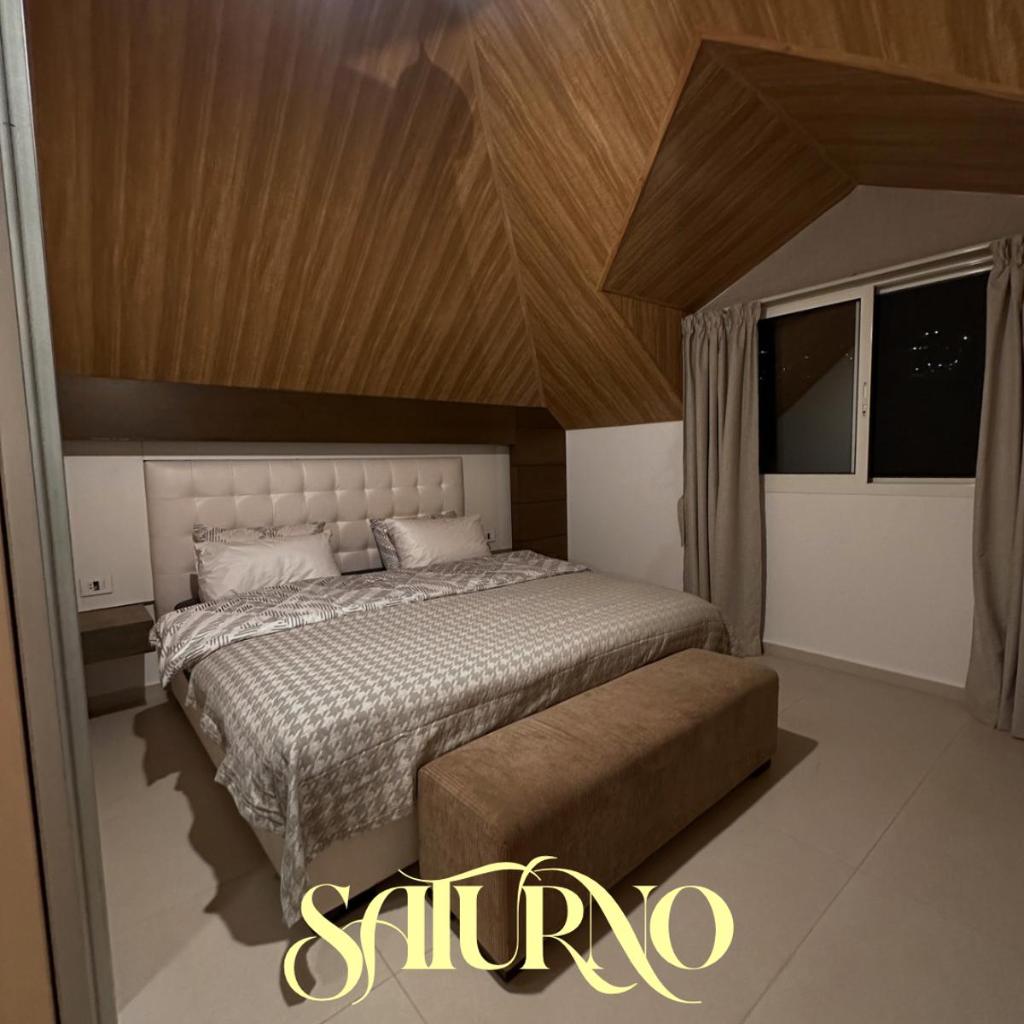 Saturno — photo 2